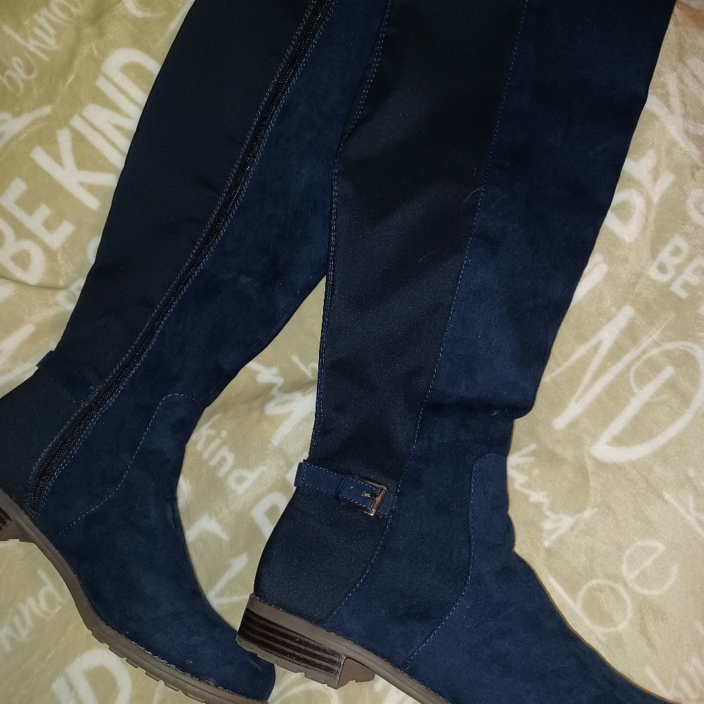 Liz Claiborne Suede Boots